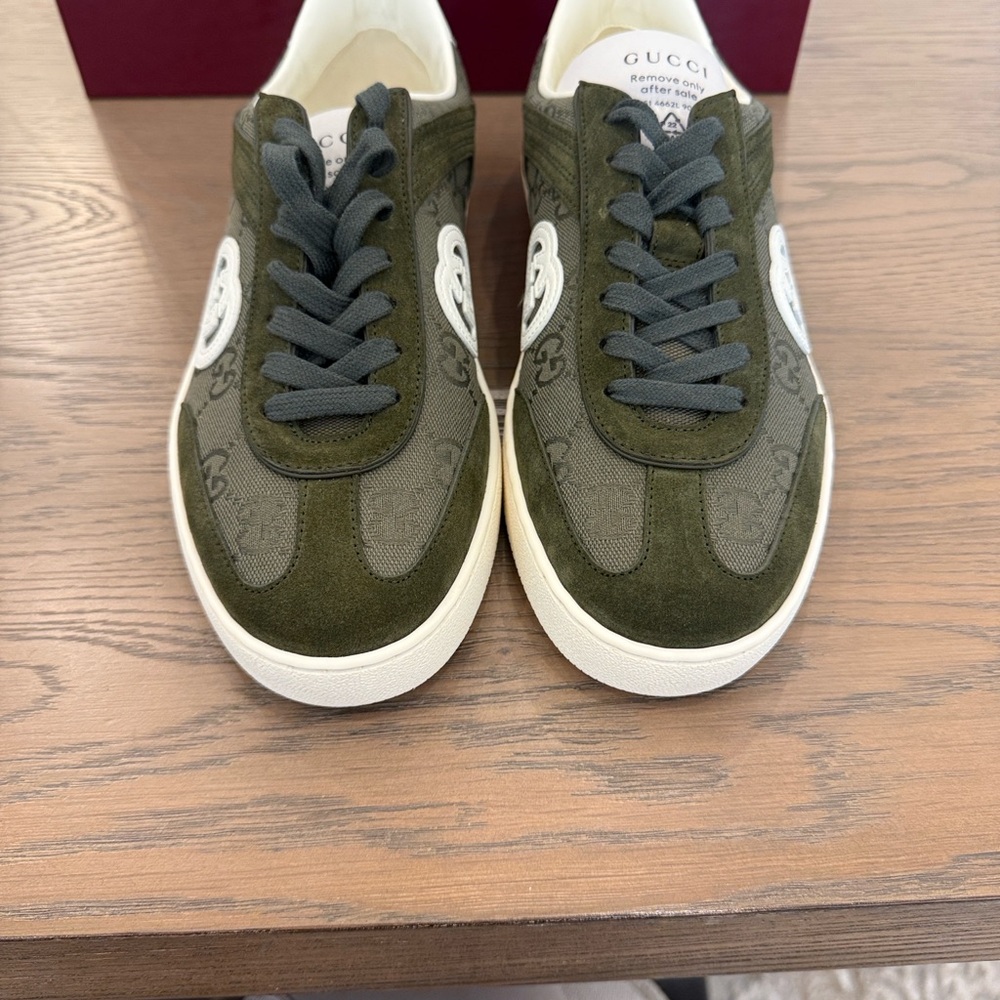 ❌SOLD❌BRAND NEW Gucci Men's Olive and White Sneakers